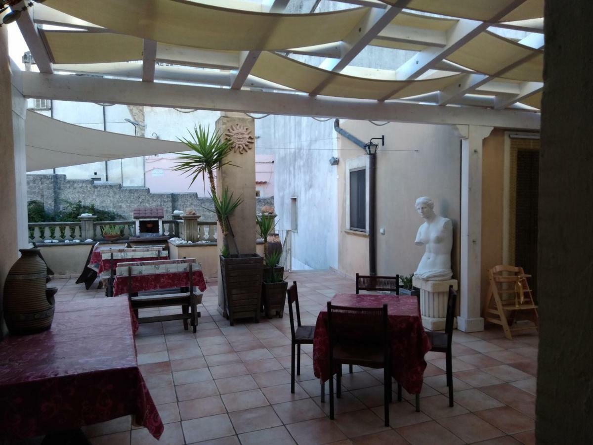 B&B Vico Vacanze Vico Del Gargano Exteriör bild